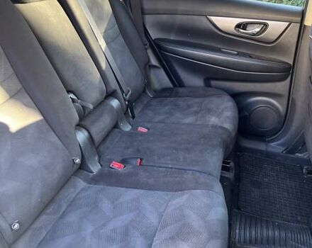 Білий Ніссан Rogue, об'ємом двигуна 2.5 л та пробігом 173 тис. км за 12000 $, фото 5 на Automoto.ua