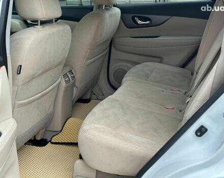 Ниссан Rogue 2014 в Одессе на Automoto.ua Белый Ниссан Rogue, объемом двигателя 2.5 л и пробегом 181 тыс. км за 11980 $, фото 17 на Automoto.ua