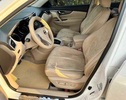 Белый Ниссан Rogue, объемом двигателя 2.5 л и пробегом 205 тыс. км за 11999 $, фото 7 на Automoto.ua