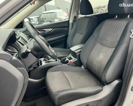 Белый Ниссан Rogue, объемом двигателя 0 л и пробегом 119 тыс. км за 14690 $, фото 18 на Automoto.ua