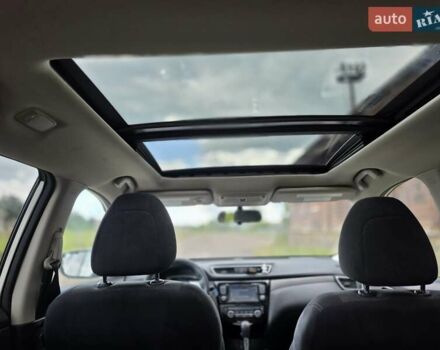 Білий Ніссан Rogue, об'ємом двигуна 2.49 л та пробігом 115 тис. км за 13500 $, фото 2 на Automoto.ua