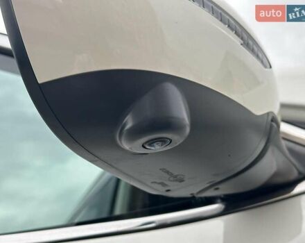 Белый Ниссан Rogue, объемом двигателя 2.5 л и пробегом 181 тыс. км за 11980 $, фото 29 на Automoto.ua