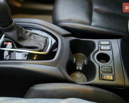 Білий Ніссан Rogue, об'ємом двигуна 2.5 л та пробігом 177 тис. км за 14999 $, фото 33 на Automoto.ua