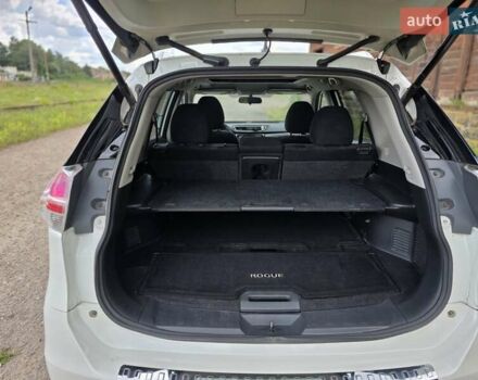 Білий Ніссан Rogue, об'ємом двигуна 2.49 л та пробігом 115 тис. км за 13500 $, фото 5 на Automoto.ua