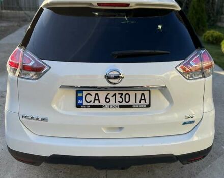 Білий Ніссан Rogue, об'ємом двигуна 2.5 л та пробігом 173 тис. км за 12000 $, фото 3 на Automoto.ua