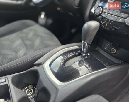 Білий Ніссан Rogue, об'ємом двигуна 2.49 л та пробігом 115 тис. км за 13500 $, фото 14 на Automoto.ua