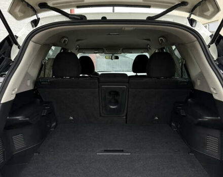 Білий Ніссан Rogue, об'ємом двигуна 2.5 л та пробігом 191 тис. км за 12000 $, фото 7 на Automoto.ua