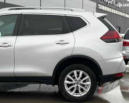 Белый Ниссан Rogue, объемом двигателя 0 л и пробегом 119 тыс. км за 14690 $, фото 4 на Automoto.ua