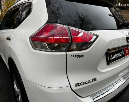 Белый Ниссан Rogue, объемом двигателя 2.5 л и пробегом 119 тыс. км за 13490 $, фото 9 на Automoto.ua