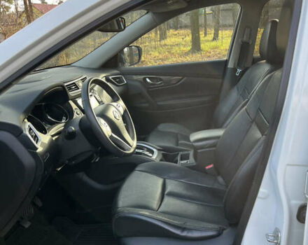 Белый Ниссан Rogue, объемом двигателя 2.49 л и пробегом 115 тыс. км за 13000 $, фото 14 на Automoto.ua