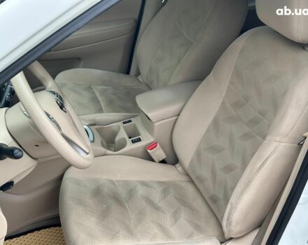 Ниссан Rogue 2014 в Одессе на Automoto.ua Белый Ниссан Rogue, объемом двигателя 2.5 л и пробегом 181 тыс. км за 11980 $, фото 16 на Automoto.ua