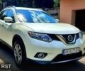Білий Ніссан Rogue, об'ємом двигуна 2.5 л та пробігом 125 тис. км за 13700 $, фото 1 на Automoto.ua