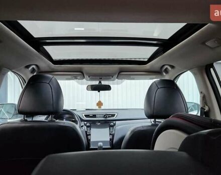 Білий Ніссан Rogue, об'ємом двигуна 2.5 л та пробігом 177 тис. км за 14999 $, фото 27 на Automoto.ua