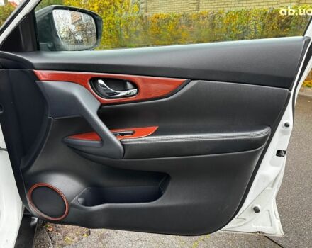 Белый Ниссан Rogue, объемом двигателя 2.5 л и пробегом 119 тыс. км за 13490 $, фото 33 на Automoto.ua