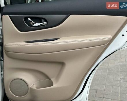 Белый Ниссан Rogue, объемом двигателя 2.5 л и пробегом 181 тыс. км за 11980 $, фото 20 на Automoto.ua