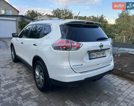 Белый Ниссан Rogue, объемом двигателя 2.49 л и пробегом 130 тыс. км за 12100 $, фото 1 на Automoto.ua
