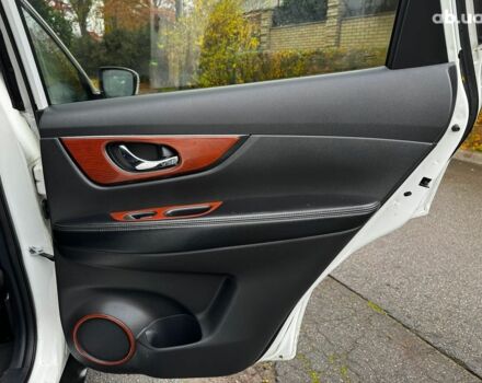 Белый Ниссан Rogue, объемом двигателя 2.5 л и пробегом 119 тыс. км за 13490 $, фото 31 на Automoto.ua