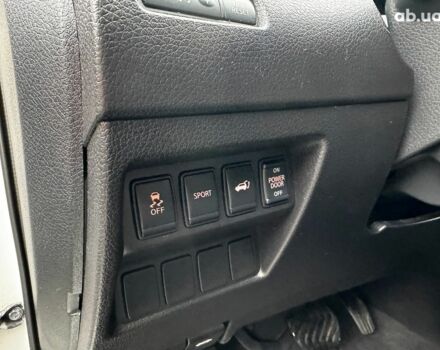 Белый Ниссан Rogue, объемом двигателя 2.5 л и пробегом 119 тыс. км за 13490 $, фото 15 на Automoto.ua