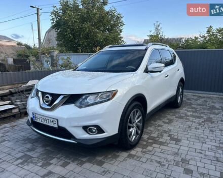 Белый Ниссан Rogue, объемом двигателя 2.49 л и пробегом 130 тыс. км за 12100 $, фото 3 на Automoto.ua