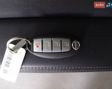 Білий Ніссан Rogue, об'ємом двигуна 2.5 л та пробігом 201 тис. км за 12800 $, фото 76 на Automoto.ua