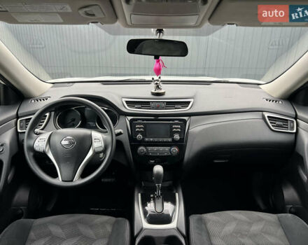 Білий Ніссан Rogue, об'ємом двигуна 2.49 л та пробігом 130 тис. км за 12900 $, фото 6 на Automoto.ua