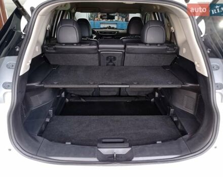 Білий Ніссан Rogue, об'ємом двигуна 2.5 л та пробігом 201 тис. км за 12800 $, фото 72 на Automoto.ua