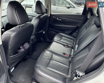 Білий Ніссан Rogue, об'ємом двигуна 2.49 л та пробігом 178 тис. км за 9700 $, фото 18 на Automoto.ua