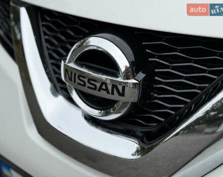 Белый Ниссан Rogue, объемом двигателя 2.5 л и пробегом 178 тыс. км за 11999 $, фото 34 на Automoto.ua