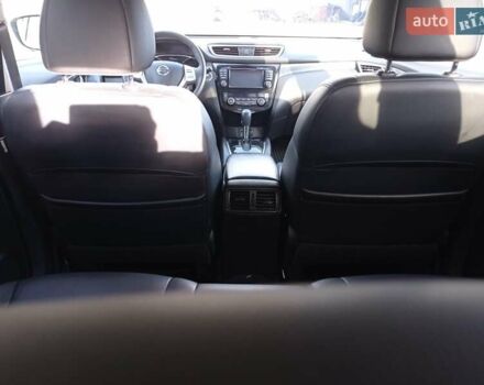 Білий Ніссан Rogue, об'ємом двигуна 2.5 л та пробігом 201 тис. км за 12800 $, фото 13 на Automoto.ua