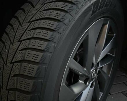 Белый Ниссан Rogue, объемом двигателя 2.49 л и пробегом 178 тыс. км за 13000 $, фото 20 на Automoto.ua