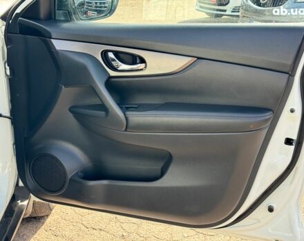 Білий Ніссан Rogue, об'ємом двигуна 2.5 л та пробігом 153 тис. км за 12790 $, фото 23 на Automoto.ua