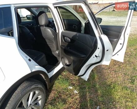 Білий Ніссан Rogue, об'ємом двигуна 2.5 л та пробігом 201 тис. км за 12800 $, фото 22 на Automoto.ua