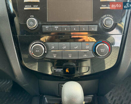 Білий Ніссан Rogue, об'ємом двигуна 2.5 л та пробігом 153 тис. км за 12790 $, фото 29 на Automoto.ua