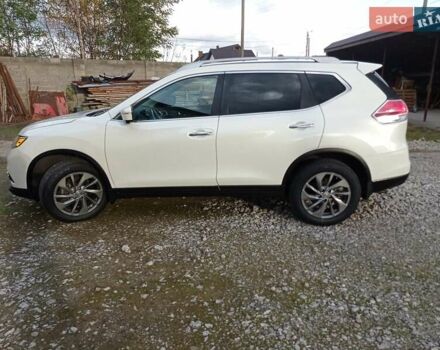 Білий Ніссан Rogue, об'ємом двигуна 2.5 л та пробігом 201 тис. км за 12800 $, фото 60 на Automoto.ua