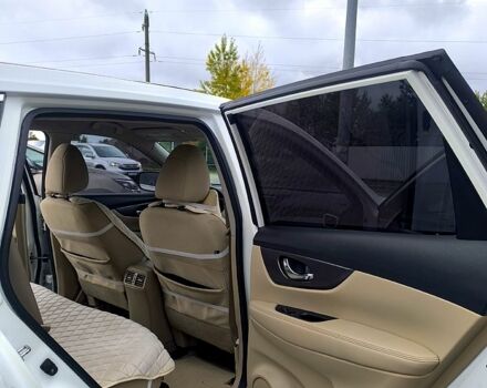 Белый Ниссан Rogue, объемом двигателя 2.5 л и пробегом 147 тыс. км за 12500 $, фото 8 на Automoto.ua