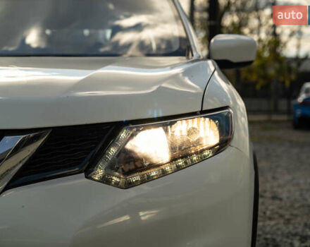 Білий Ніссан Rogue, об'ємом двигуна 2.5 л та пробігом 92 тис. км за 13900 $, фото 5 на Automoto.ua
