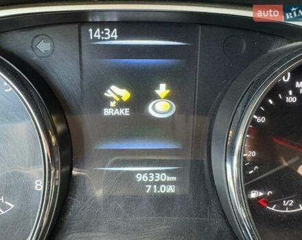 Белый Ниссан Rogue, объемом двигателя 2.5 л и пробегом 96 тыс. км за 12000 $, фото 11 на Automoto.ua