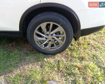 Білий Ніссан Rogue, об'ємом двигуна 2.5 л та пробігом 201 тис. км за 12800 $, фото 6 на Automoto.ua