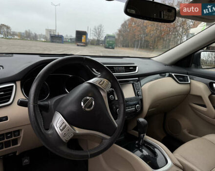 Белый Ниссан Rogue, объемом двигателя 2.49 л и пробегом 136 тыс. км за 12500 $, фото 11 на Automoto.ua