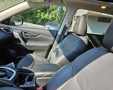 Білий Ніссан Rogue, об'ємом двигуна 2.5 л та пробігом 132 тис. км за 4500 $, фото 8 на Automoto.ua