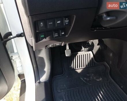 Білий Ніссан Rogue, об'ємом двигуна 2.5 л та пробігом 201 тис. км за 12800 $, фото 63 на Automoto.ua