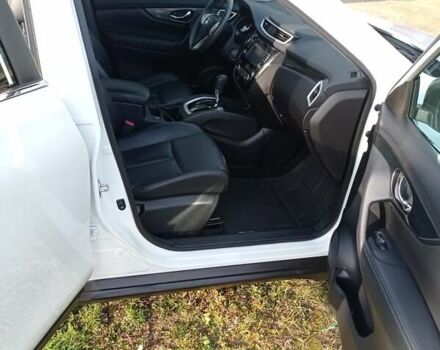 Білий Ніссан Rogue, об'ємом двигуна 2.5 л та пробігом 201 тис. км за 12800 $, фото 24 на Automoto.ua