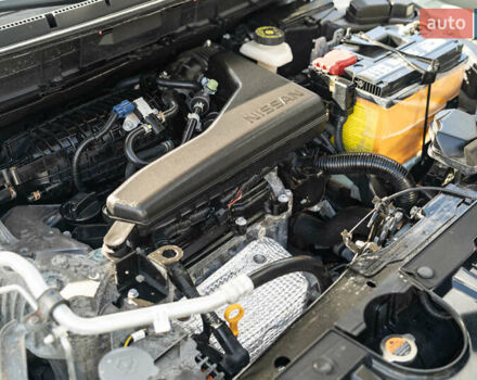 Білий Ніссан Rogue, об'ємом двигуна 2.5 л та пробігом 92 тис. км за 13900 $, фото 17 на Automoto.ua