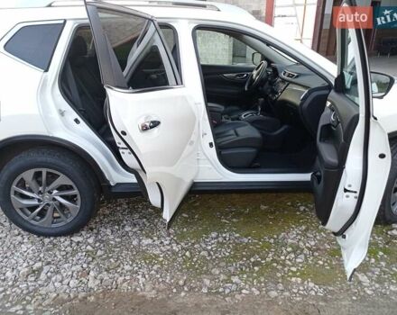 Білий Ніссан Rogue, об'ємом двигуна 2.5 л та пробігом 201 тис. км за 12800 $, фото 50 на Automoto.ua