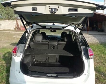 Білий Ніссан Rogue, об'ємом двигуна 2.5 л та пробігом 201 тис. км за 12800 $, фото 14 на Automoto.ua