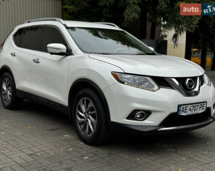 Белый Ниссан Rogue, объемом двигателя 2.5 л и пробегом 178 тыс. км за 11999 $, фото 5 на Automoto.ua