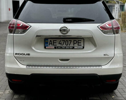 Белый Ниссан Rogue, объемом двигателя 2.5 л и пробегом 178 тыс. км за 11999 $, фото 14 на Automoto.ua