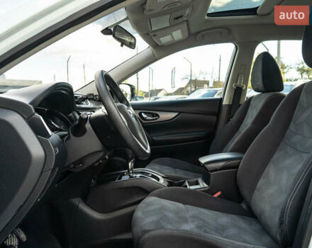 Білий Ніссан Rogue, об'ємом двигуна 2.5 л та пробігом 92 тис. км за 13900 $, фото 6 на Automoto.ua