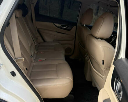 Белый Ниссан Rogue, объемом двигателя 2.5 л и пробегом 179 тыс. км за 14500 $, фото 8 на Automoto.ua