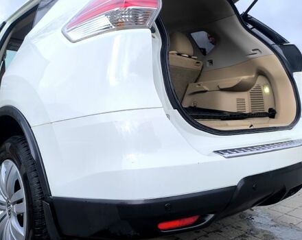 Белый Ниссан Rogue, объемом двигателя 2.5 л и пробегом 147 тыс. км за 12500 $, фото 9 на Automoto.ua